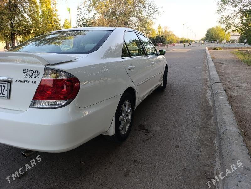 Toyota Camry 2005 - 158 000 TMT - Köneürgenç - img 3