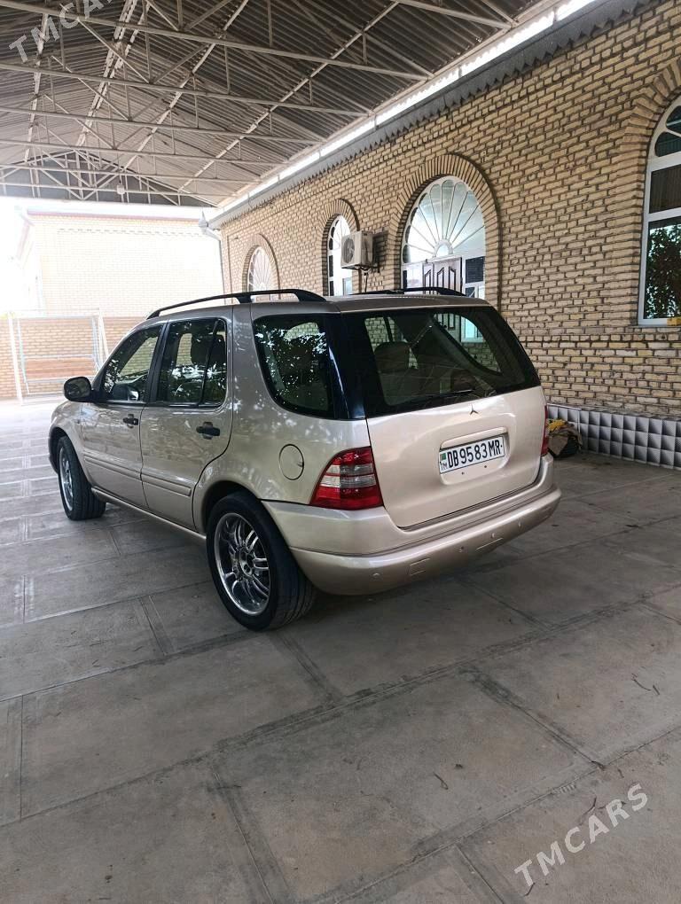 Mercedes-Benz ML350 2001 - 125 000 TMT - Mary - img 4