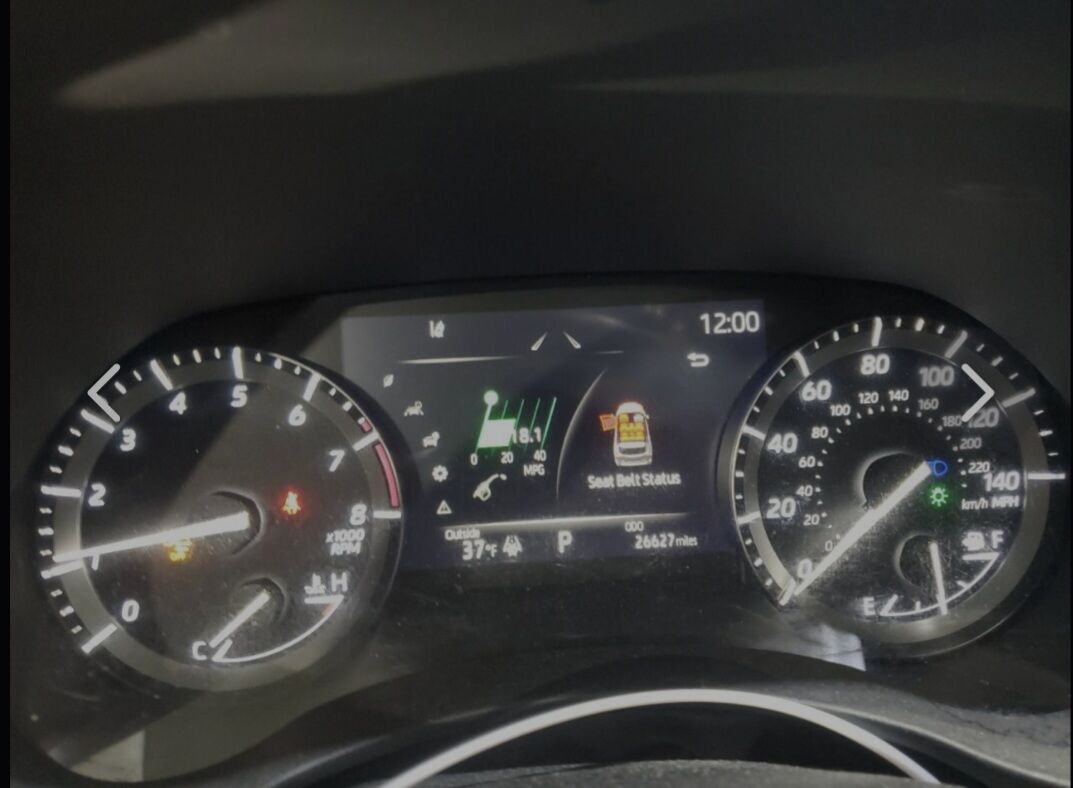 Toyota Highlander 2022 - 680 000 TMT - Ашхабад - img 4