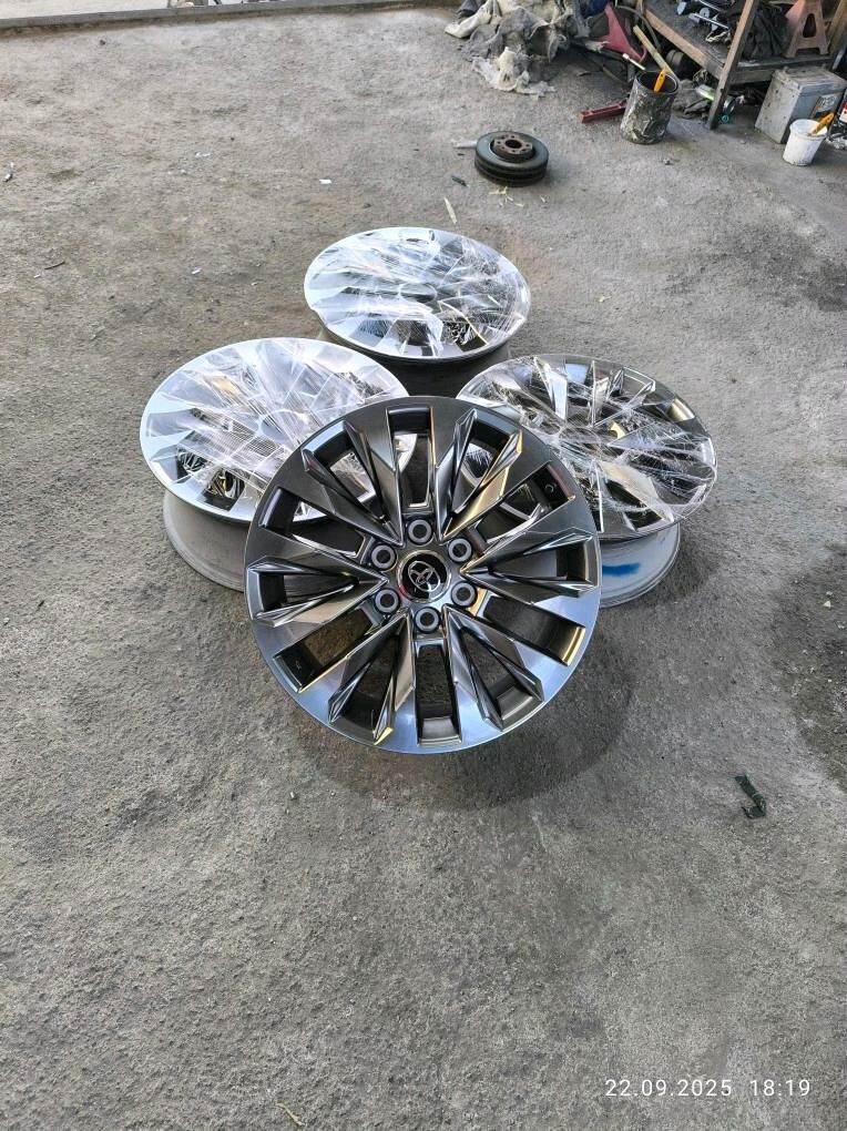 2024 Land cruiser 300 diska 35 000 TMT - Бузмеин - img 3