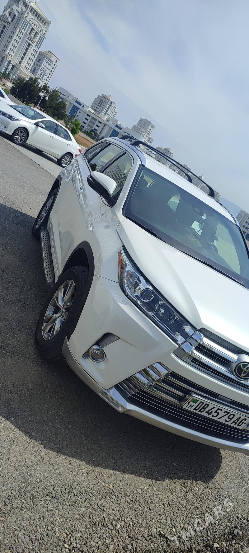 Toyota Highlander 2019 - 420 000 TMT - Aşgabat - img 2