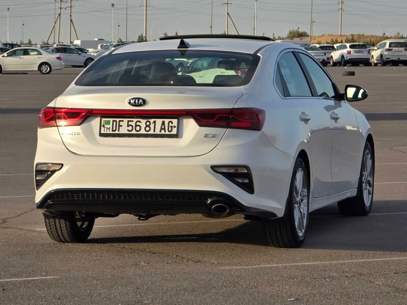 Kia Forte 2021 - 265 000 TMT - Ашхабад - img 2