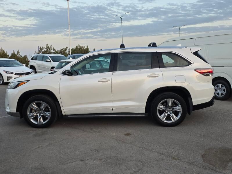 Toyota Highlander 2016 - 395 000 TMT - Ашхабад - img 8