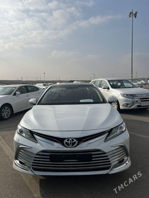 Toyota Camry 2023 - 663 000 TMT - Ашхабад - img 3