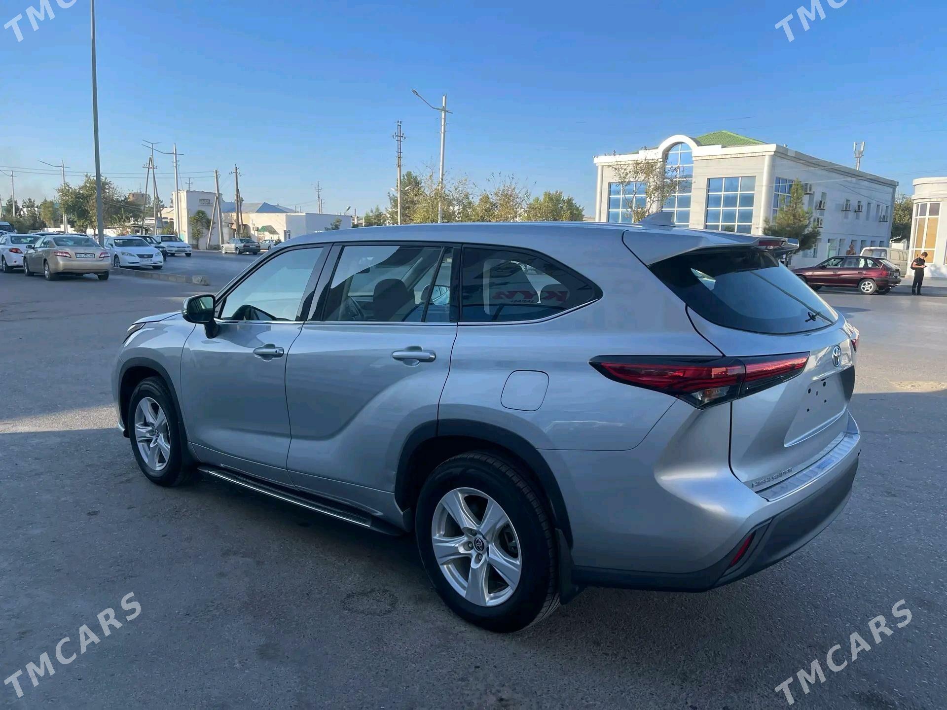 Toyota Highlander 2021 - 500 000 TMT - Mary - img 4