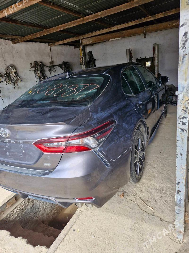 Toyota Camry 2021 - 245 000 TMT - Мары - img 3