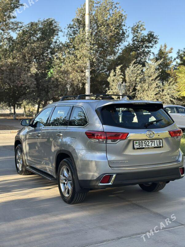 Toyota Highlander 2017 - 410 000 TMT - Туркменабат - img 6