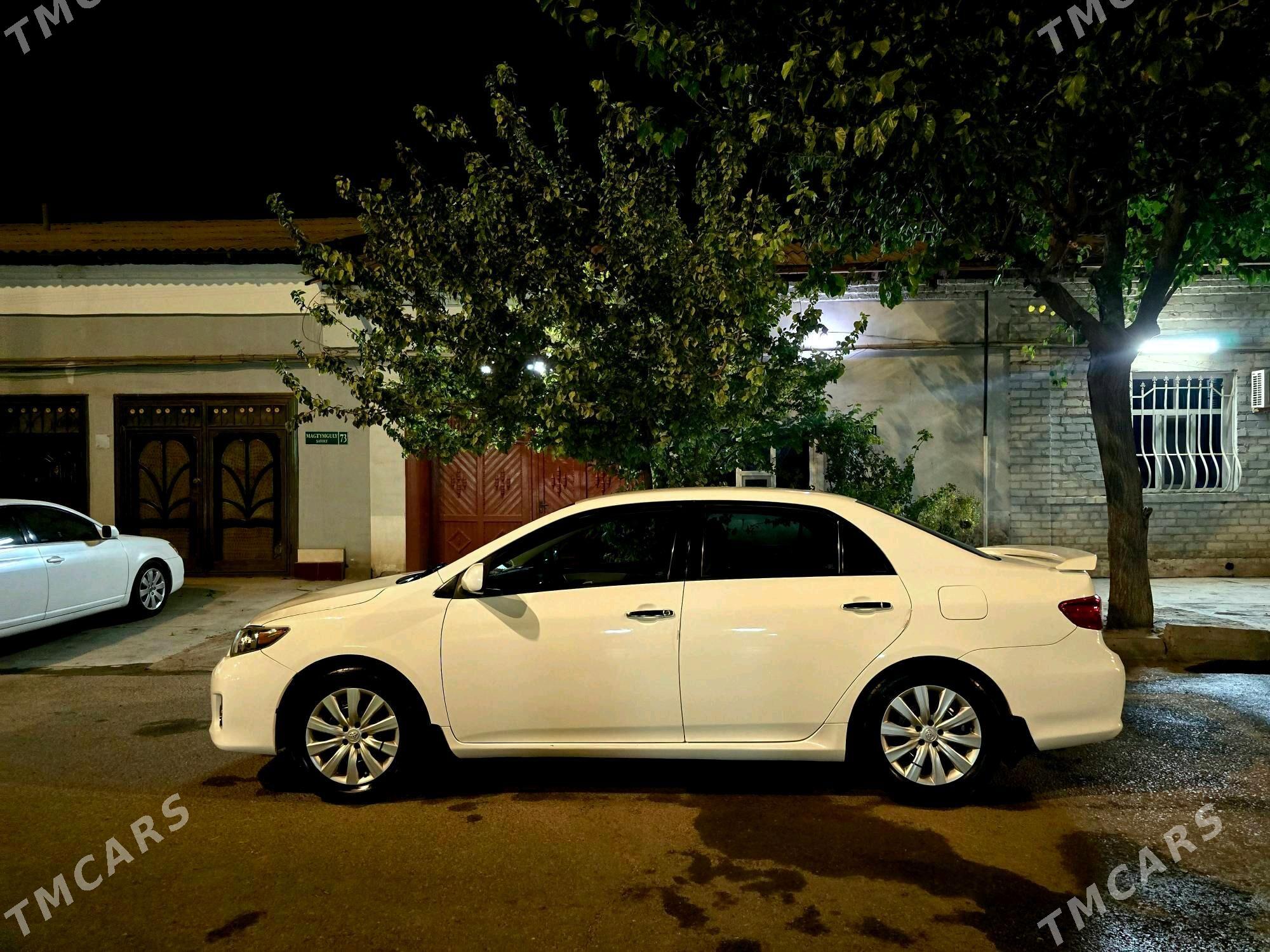 Toyota Corolla 2013 - 183 000 TMT - Дашогуз - img 3