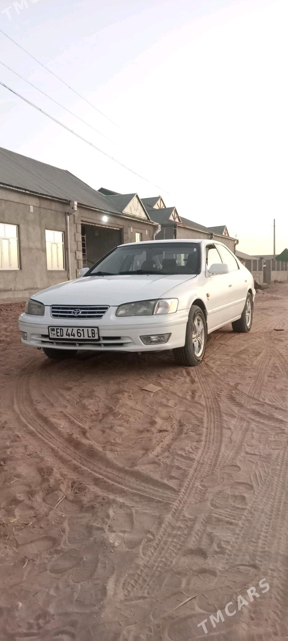 Toyota Camry 2000 - 150 000 TMT - Dostluk - img 4