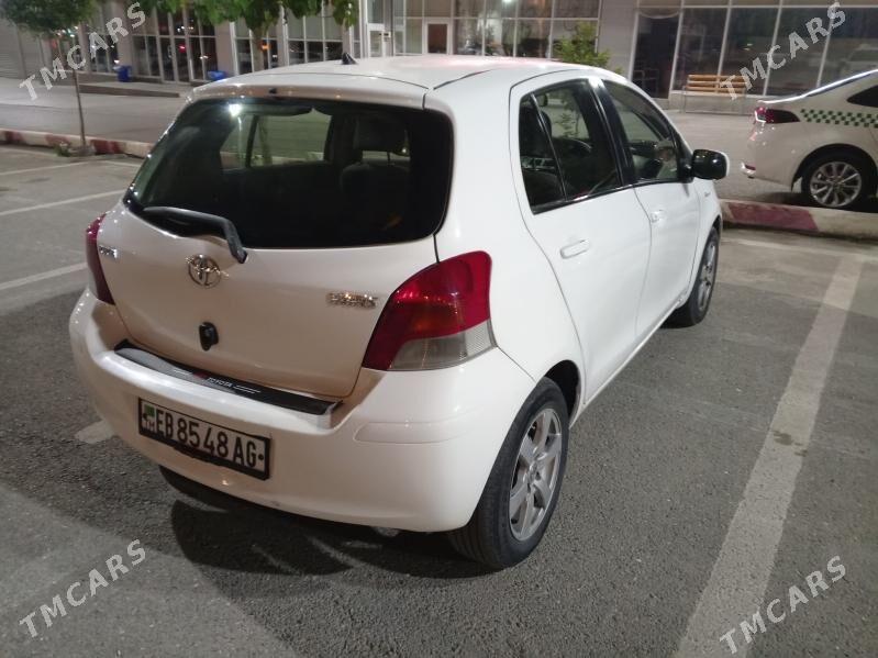 Toyota Yaris 2009 - 120 000 TMT - Aşgabat - img 3