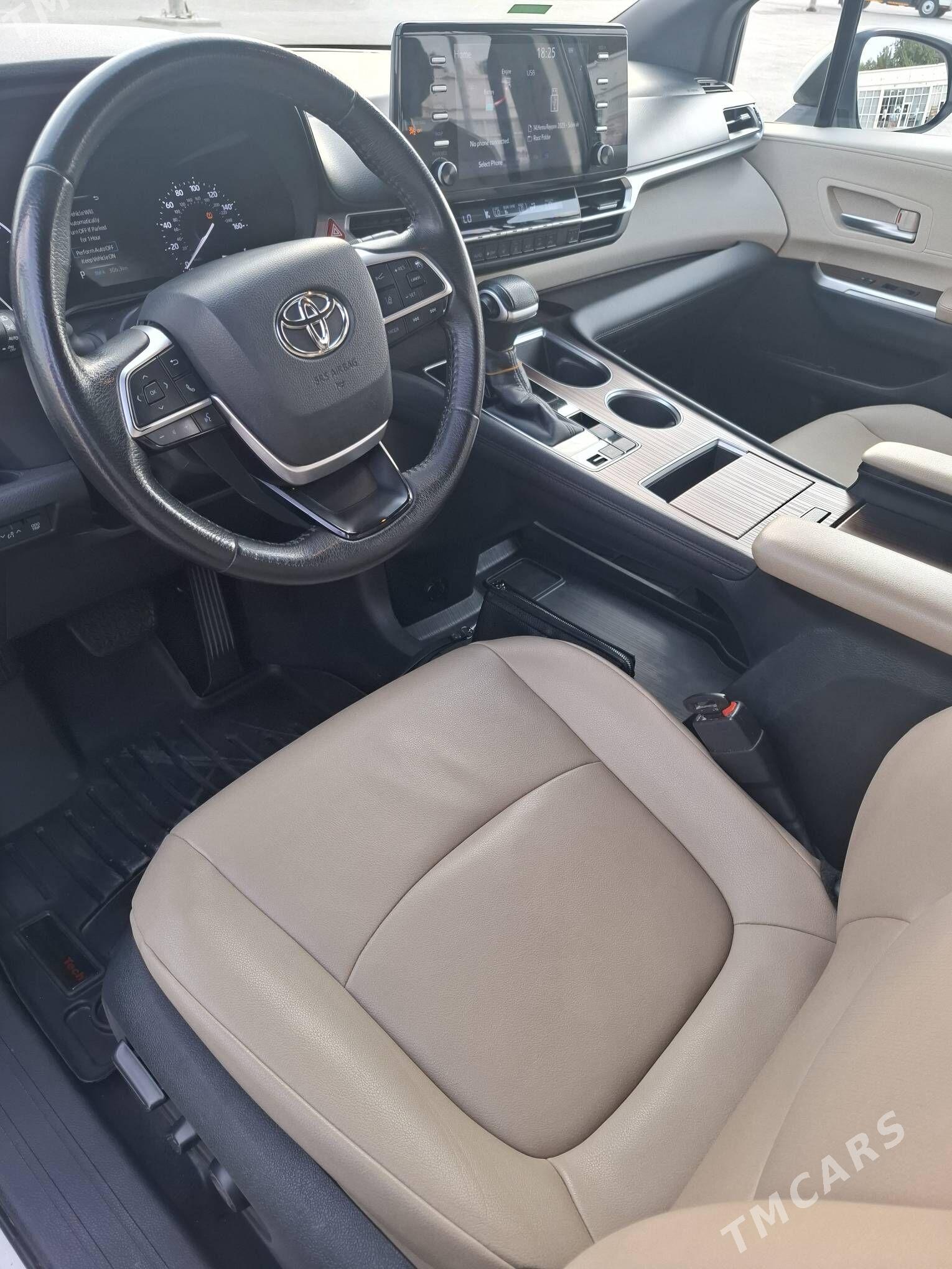 Toyota Sienna 2021 - 490 000 TMT - Çoganly - img 4