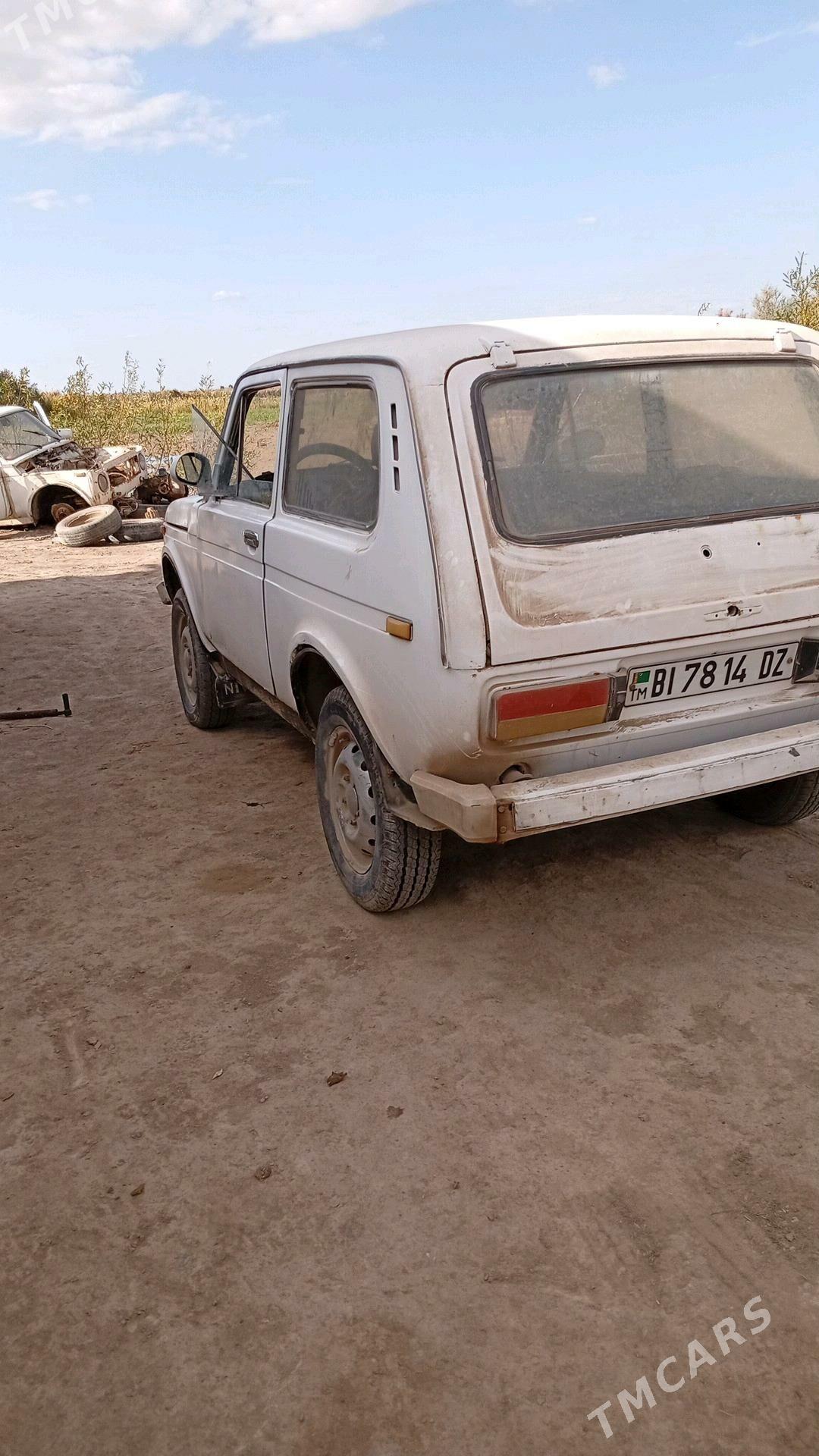 Lada Niva 1988 - 30 000 TMT - етр. Туркменбаши - img 4