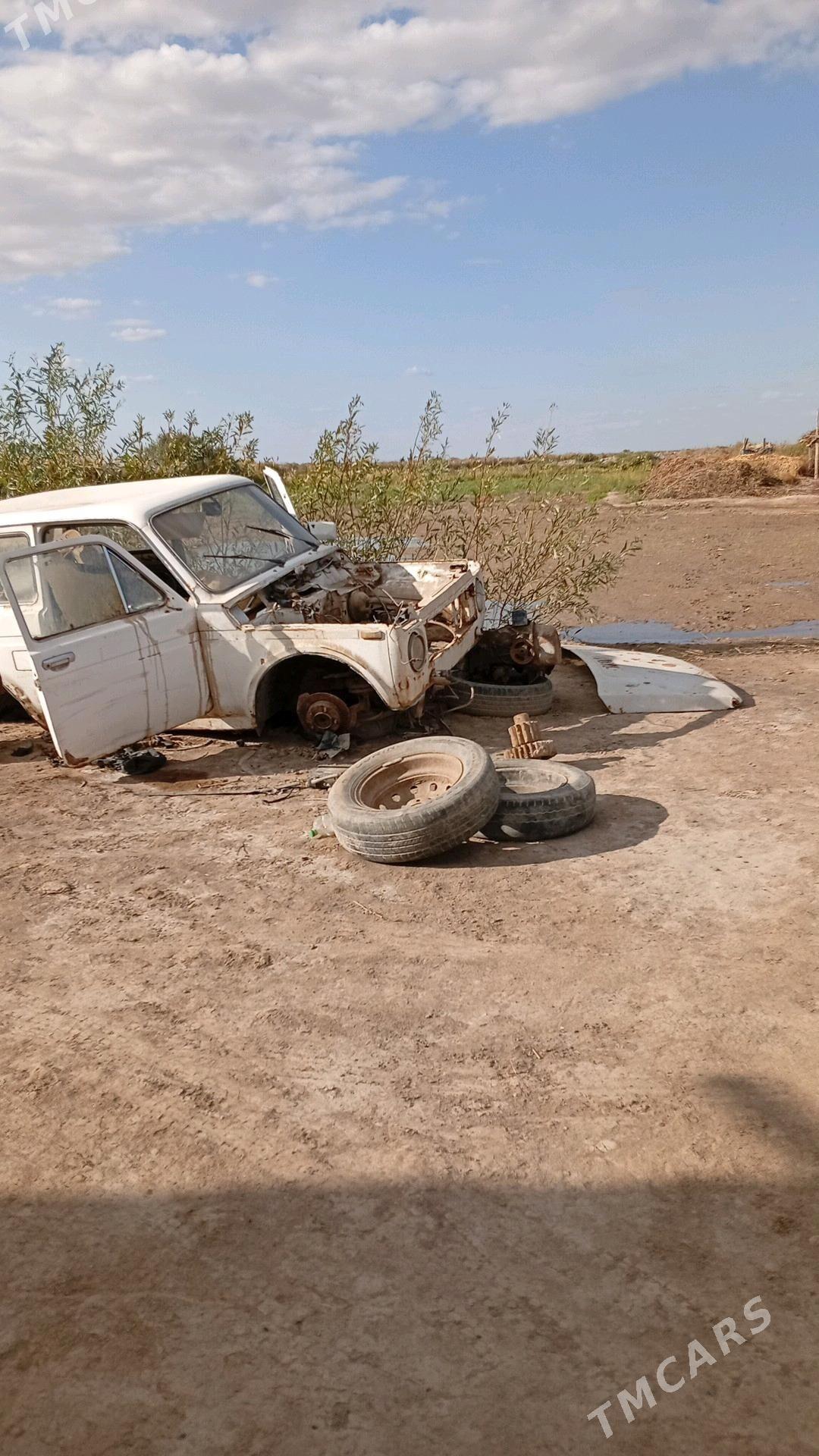 Lada Niva 1988 - 30 000 TMT - етр. Туркменбаши - img 6
