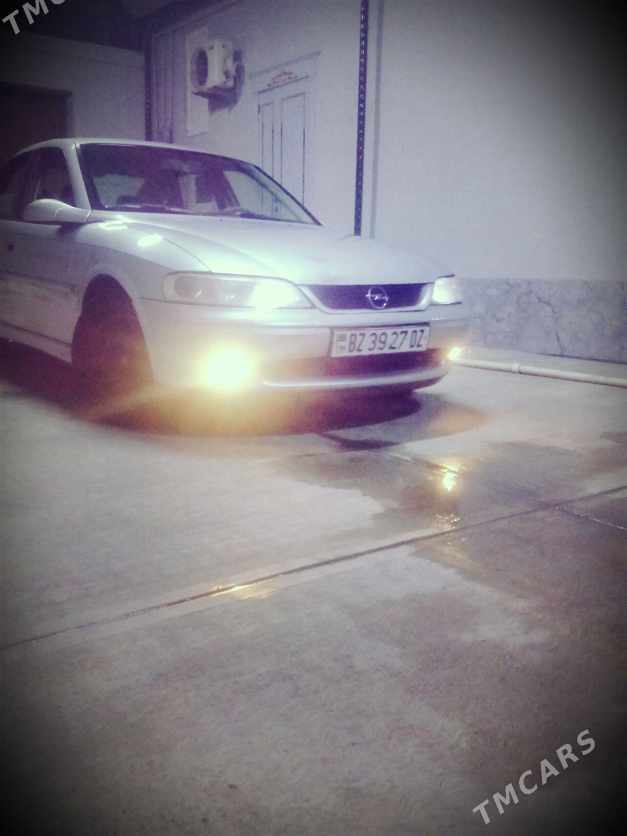 Opel Vectra 1999 - 70 000 TMT - Дашогуз - img 1