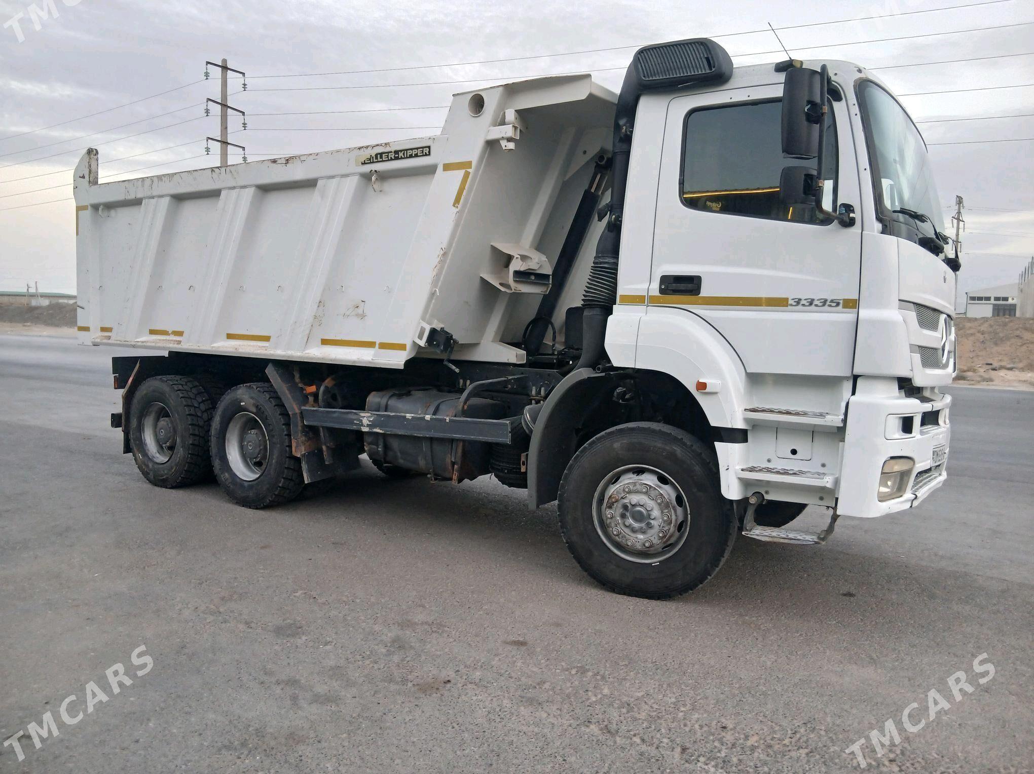 Mercedes-Benz E350 2015 - 650 000 TMT - Täze zaman - img 3