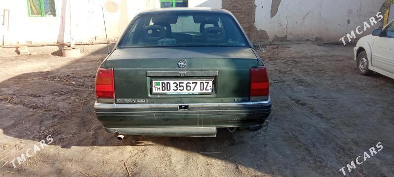 Opel Omega 1993 - 15 000 TMT - Кёнеургенч - img 3