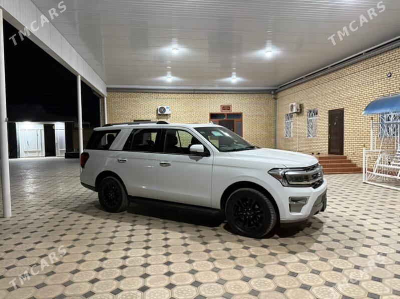 Ford Expedition 2023 - 740 000 TMT - Мары - img 2
