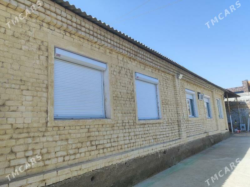 Źalyuz demirden Panjur - Ашхабад - img 2