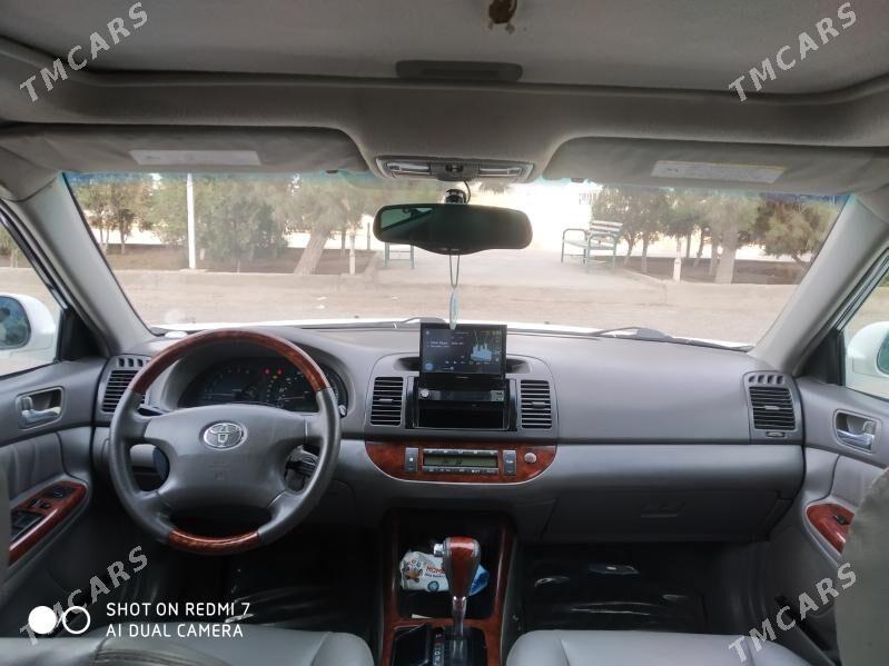 Toyota Camry 2002 - 160 000 TMT - Теджен - img 3