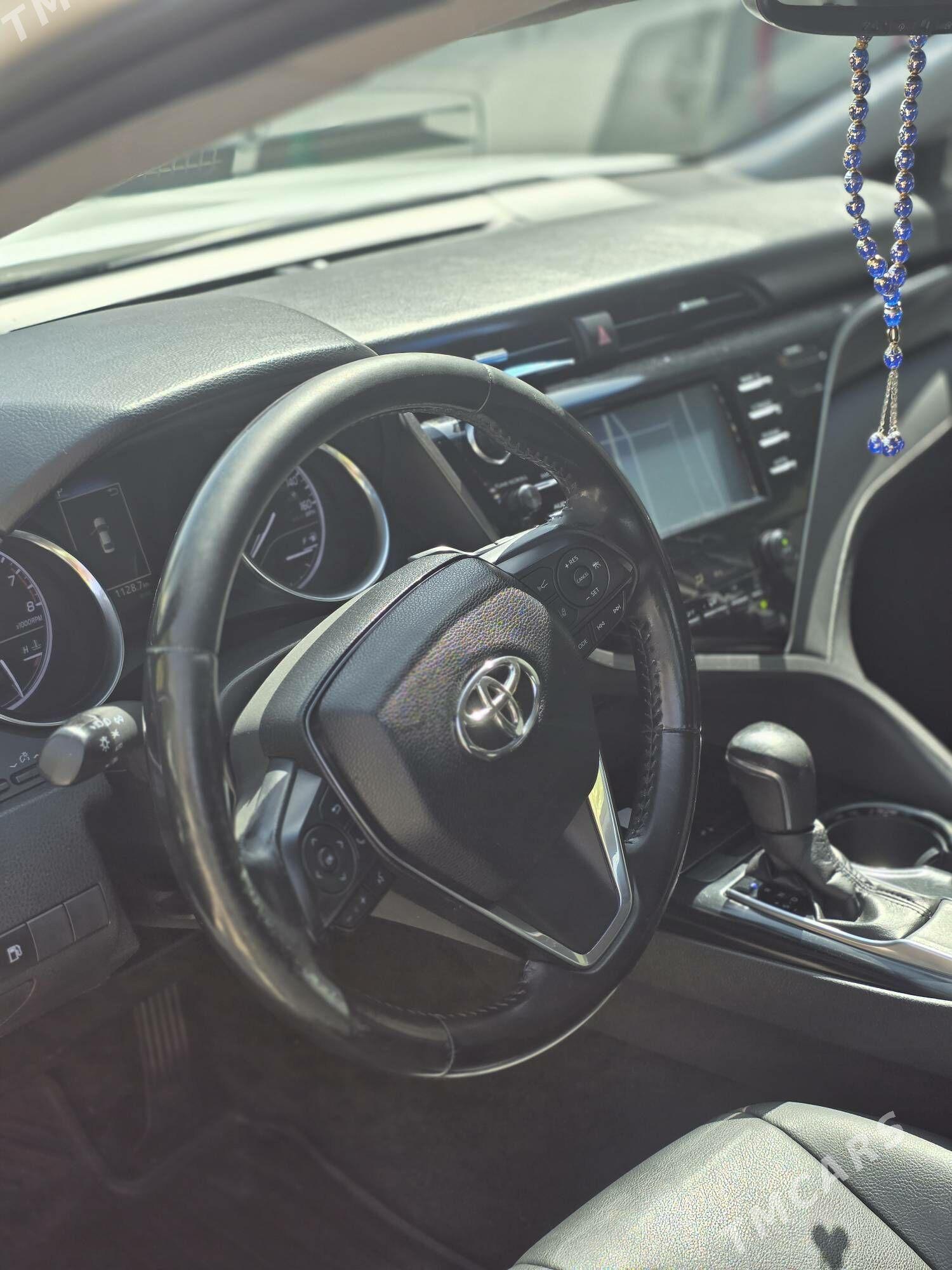 Toyota Camry 2018 - 335 000 TMT - Aşgabat - img 8