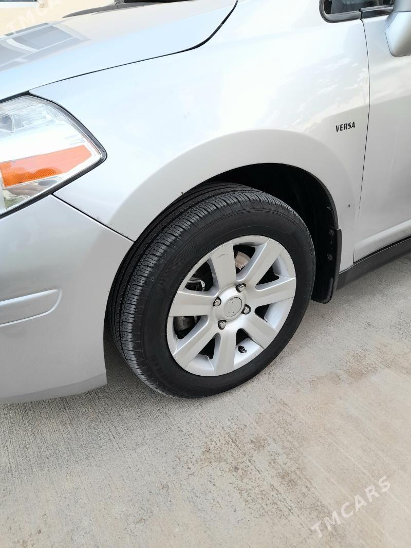 Nissan Versa 2010 - 138 000 TMT - Aşgabat - img 4