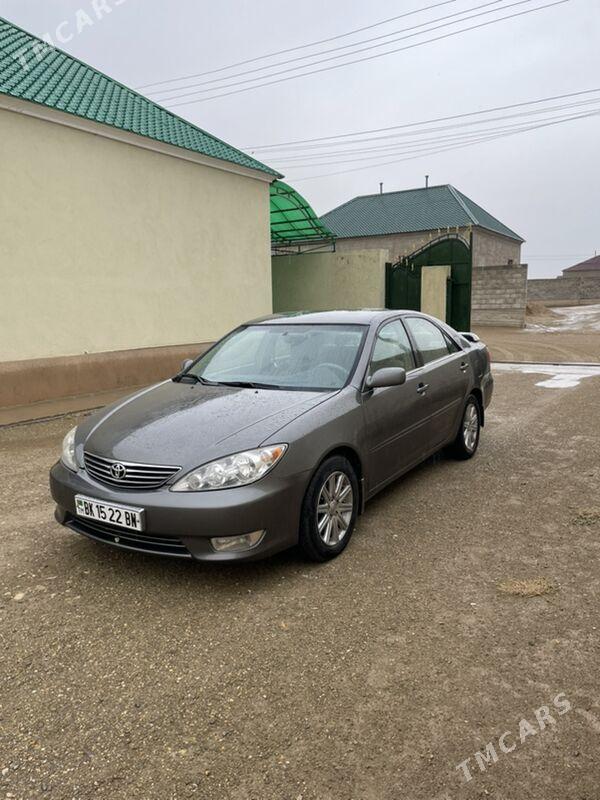 Toyota Camry 2005 - 160 000 TMT - Гумдаг - img 3
