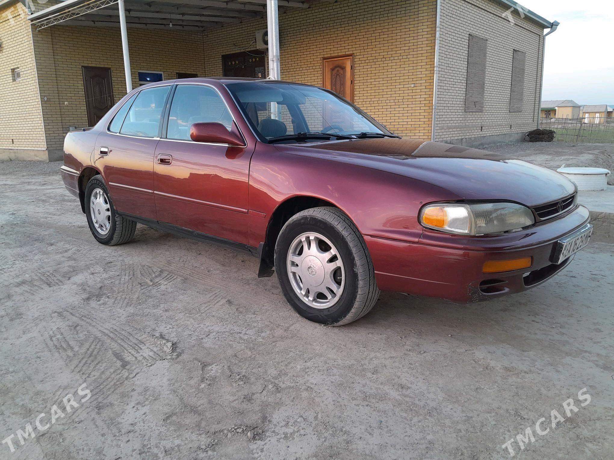 Toyota Camry 1993 - 95 000 TMT - Sakarçäge - img 2