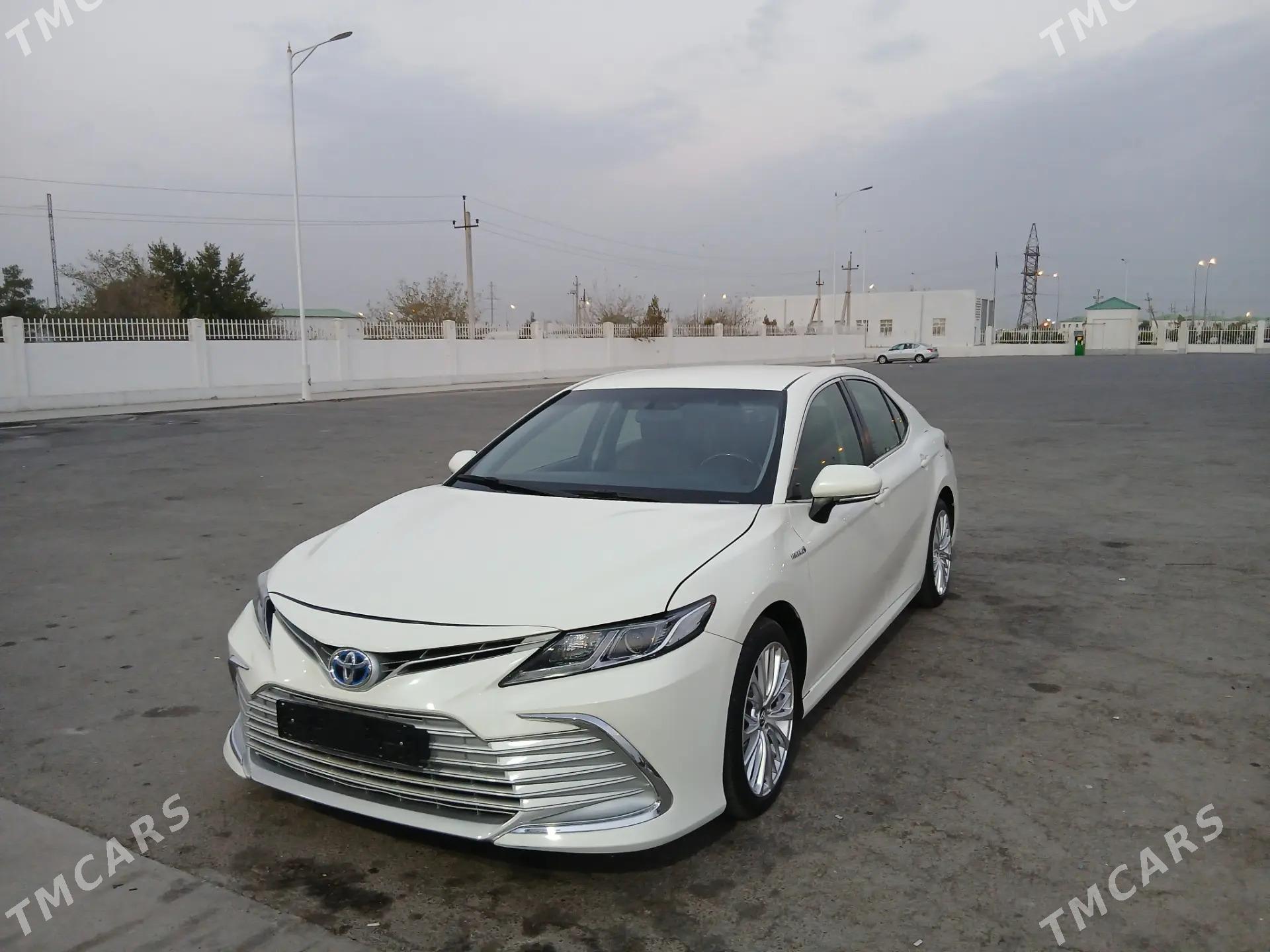 Toyota Camry 2021 - 255 000 TMT - Ашхабад - img 3