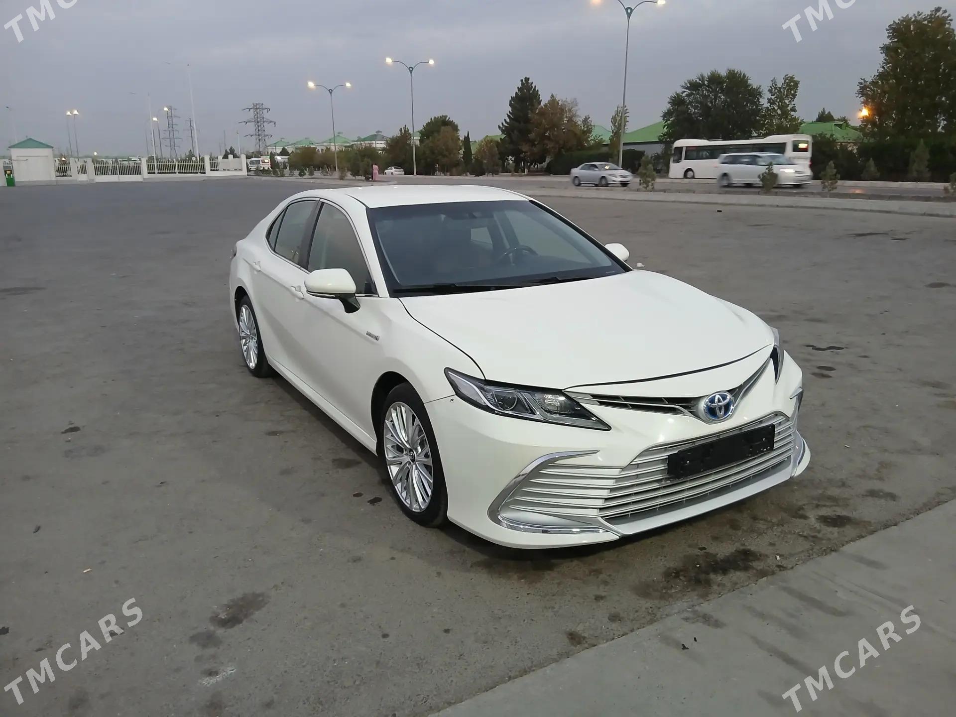 Toyota Camry 2021 - 255 000 TMT - Ашхабад - img 4