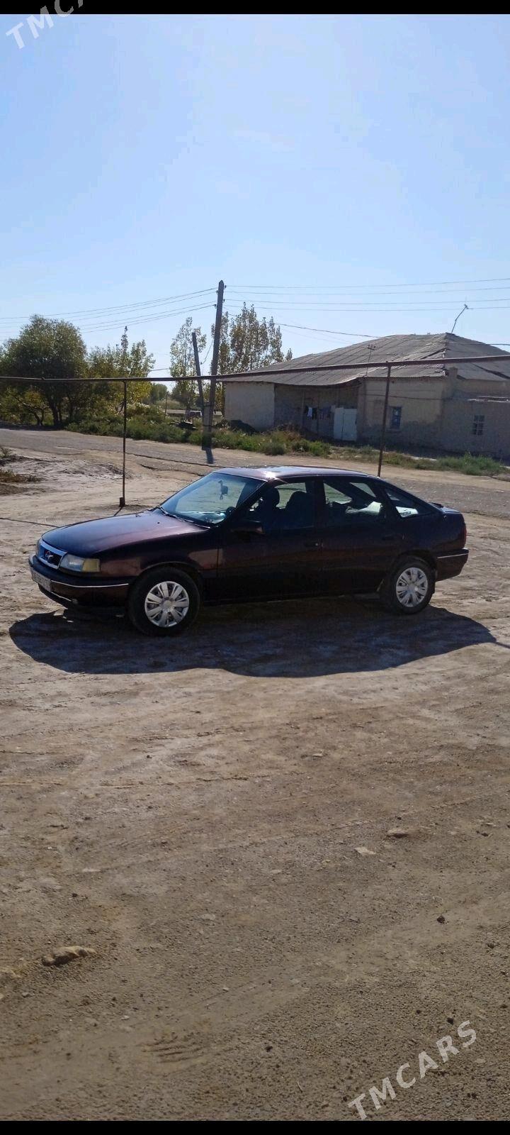 Opel Vectra 1992 - 25 000 TMT - Boldumsaz - img 6