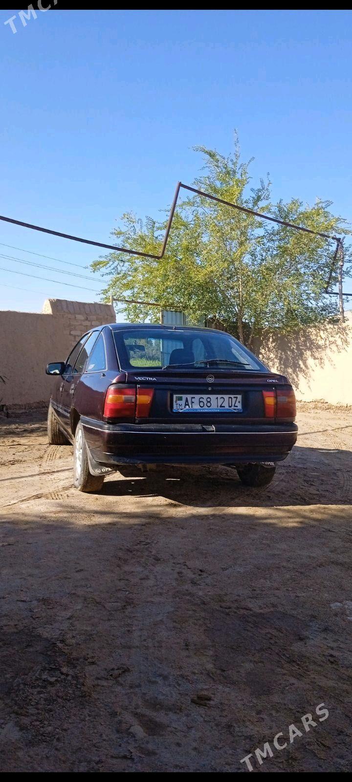 Opel Vectra 1992 - 25 000 TMT - Boldumsaz - img 4