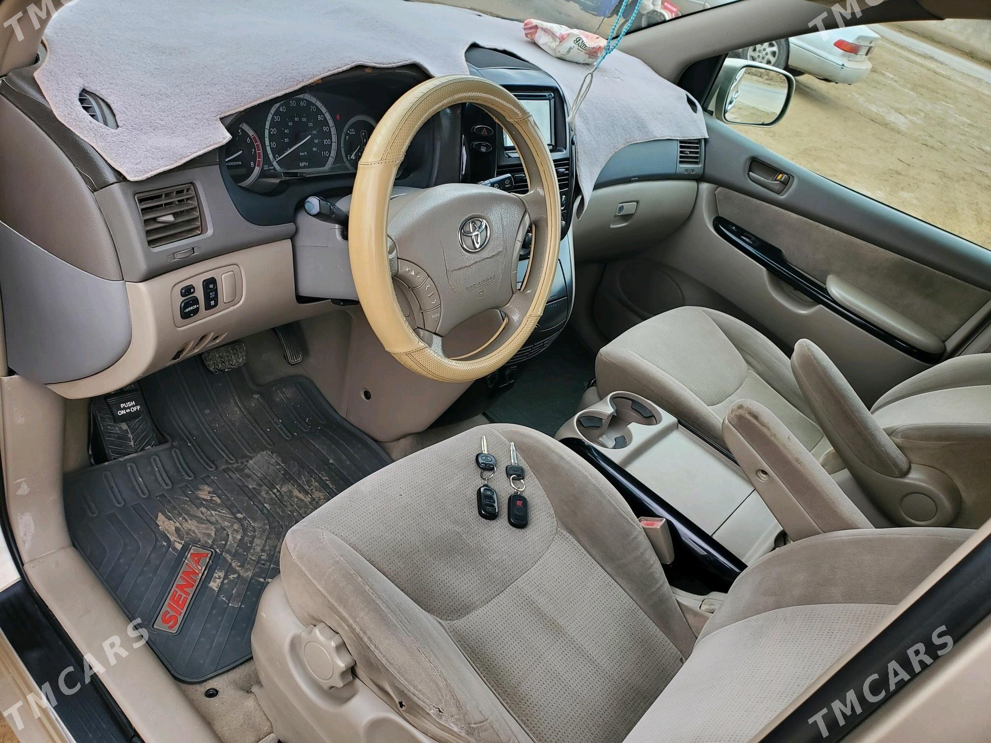 Toyota Sienna 2005 - 230 000 TMT - Ходжамбаз - img 3
