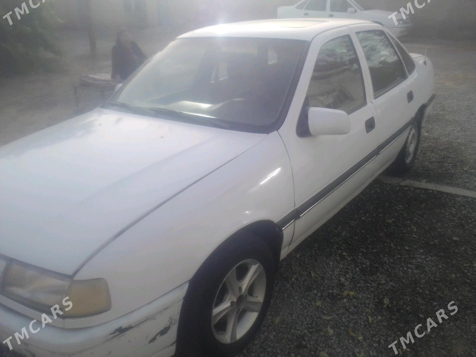 Opel Vectra 1992 - 24 000 TMT - Mary - img 2