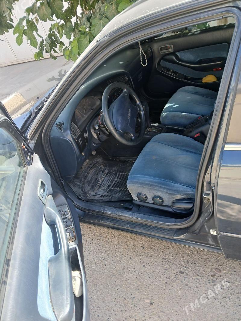 Toyota Camry 1993 - 100 000 TMT - Mary - img 4