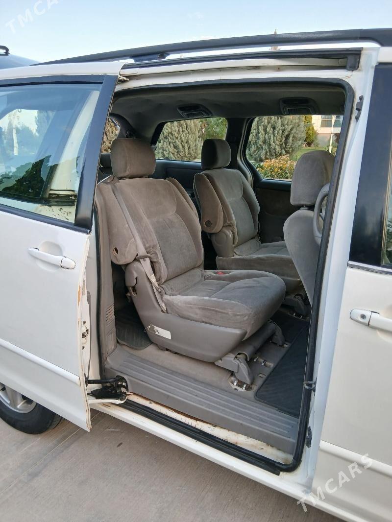 Toyota Sienna 2004 - 150 000 TMT - Türkmenabat - img 4