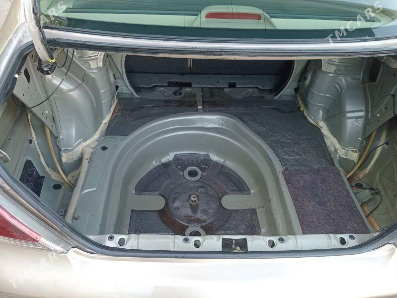 Toyota Camry 2003 - 166 000 TMT - Mary - img 5
