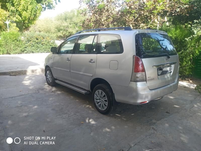 Toyota Sienna 2010 - 165 000 TMT - 30 mkr - img 3