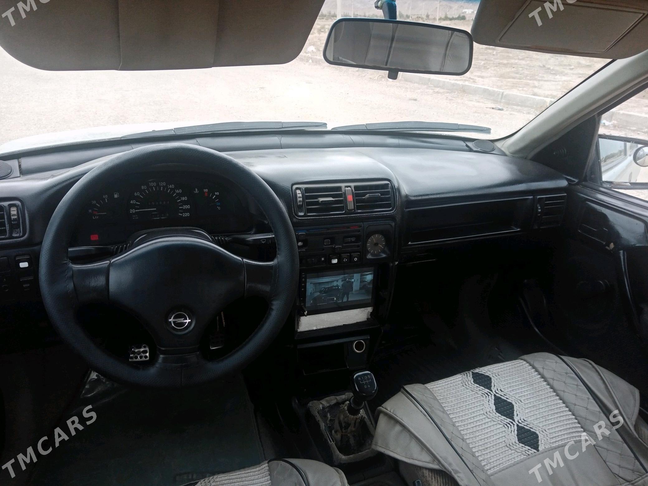 Opel Vectra 1990 - 38 000 TMT - Balkanabat - img 5