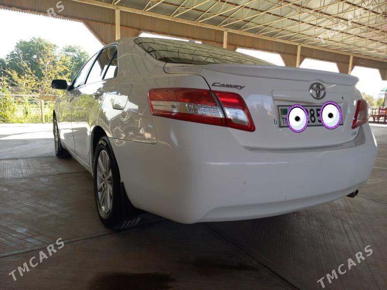 Toyota Camry 2010 - 200 000 TMT - Мары - img 5