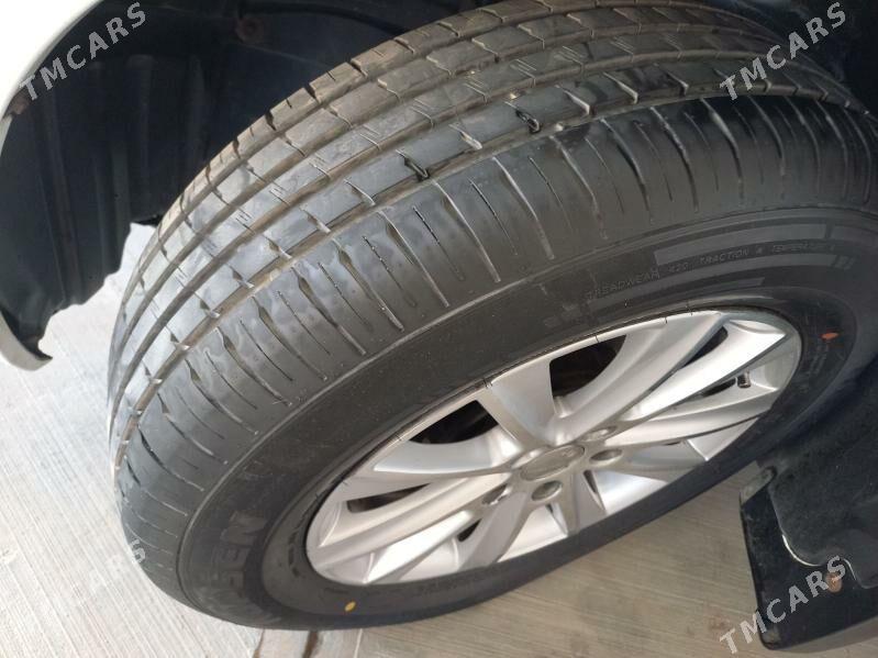 Toyota Camry 2010 - 200 000 TMT - Мары - img 6