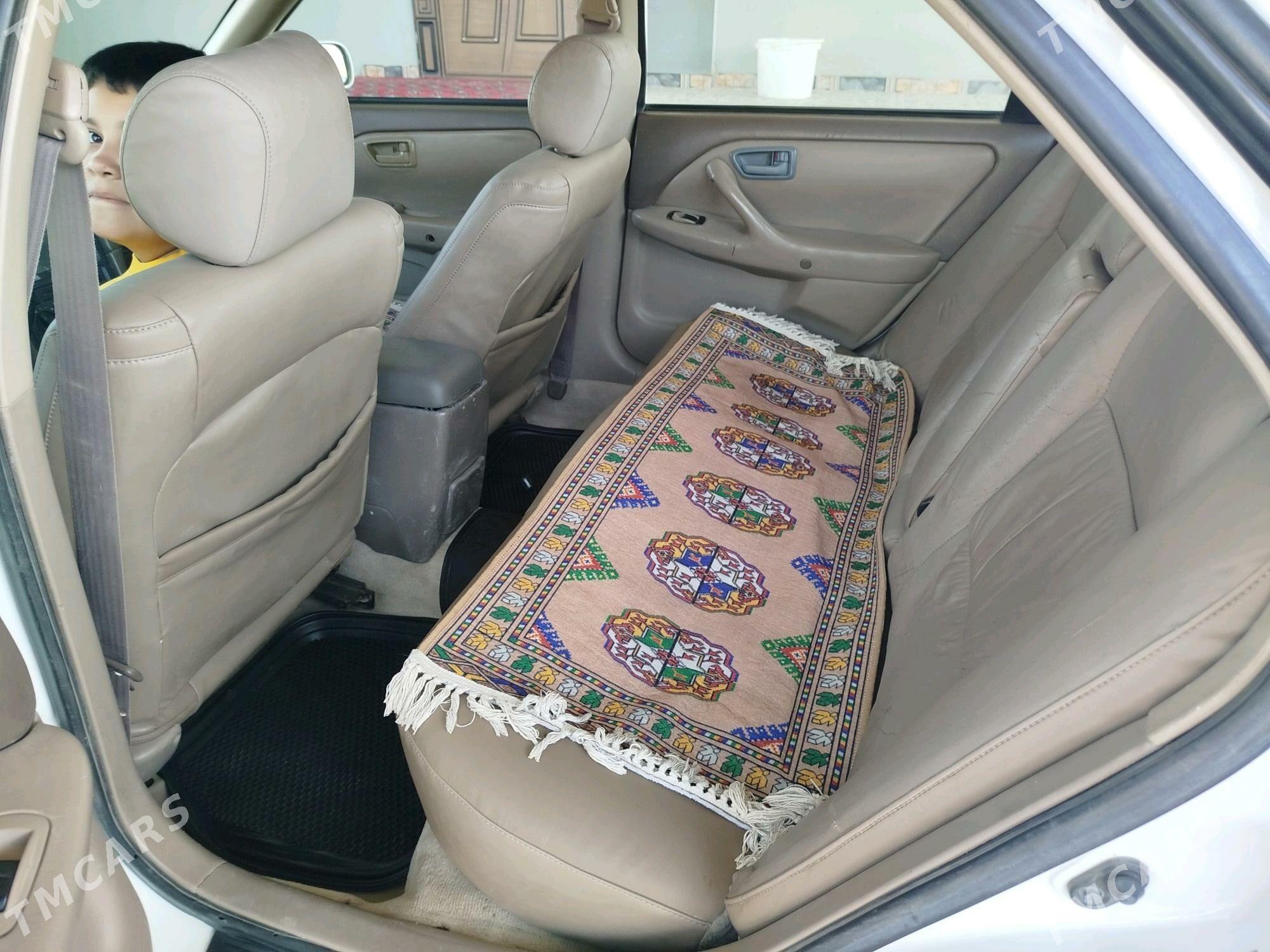 Toyota Camry 1999 - 130 000 TMT - Mary - img 3
