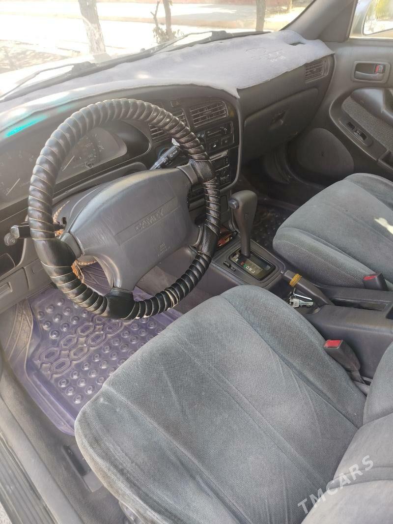 Toyota Camry 1993 - 98 000 TMT - Mary - img 5