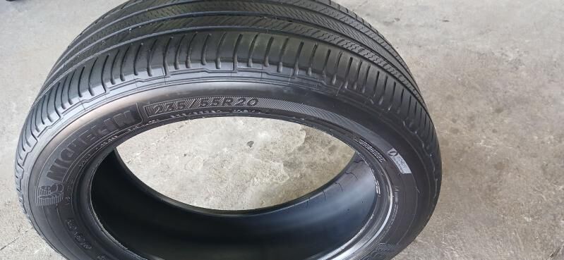 Michelin 235/55/20 2st 450 TMT - Ak bugdaý etraby - img 1