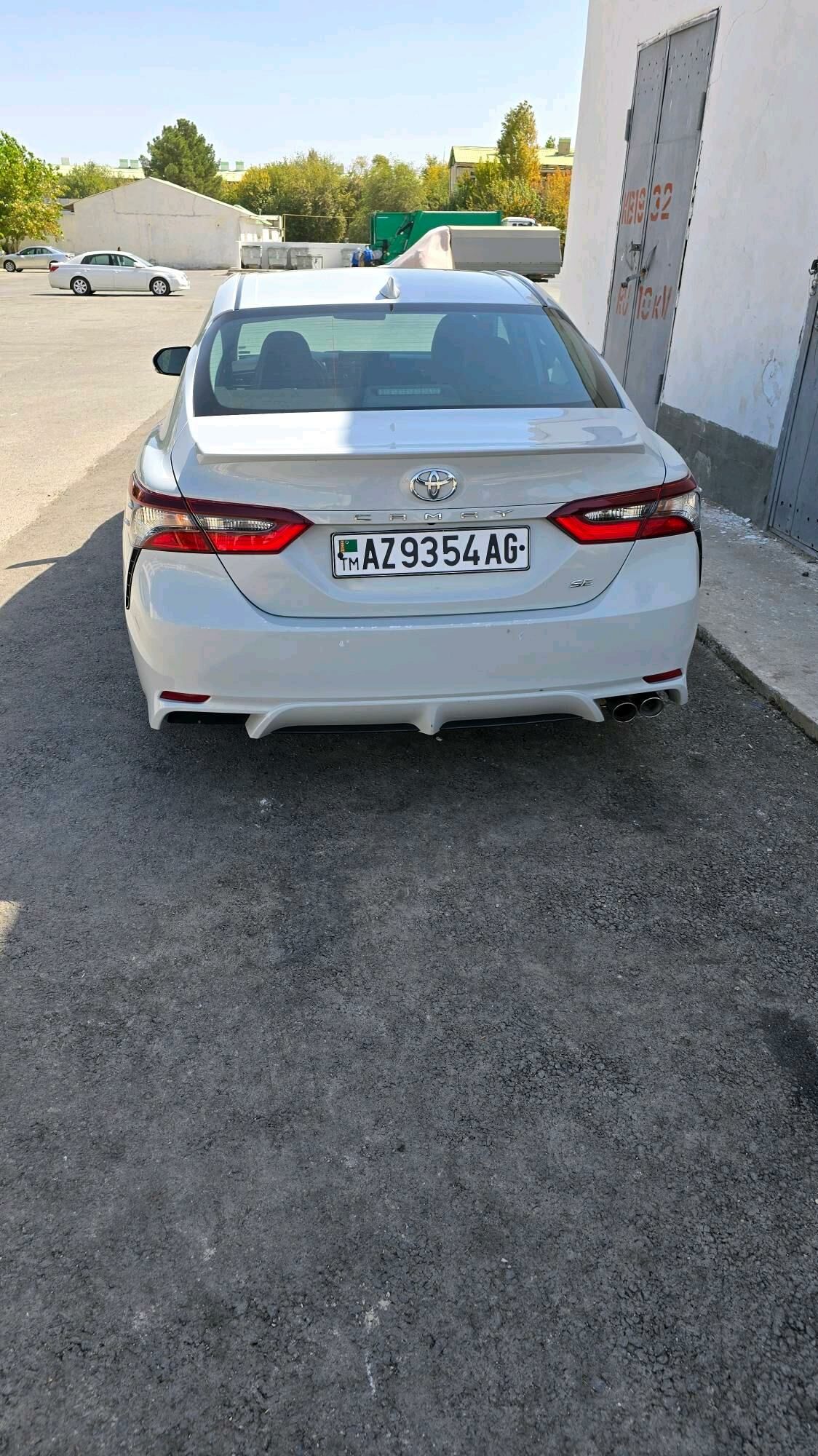 Toyota Camry 2023 - 410 000 TMT - Ашхабад - img 4
