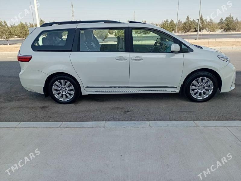 Toyota Sienna 2018 - 400 000 TMT - Aşgabat - img 6