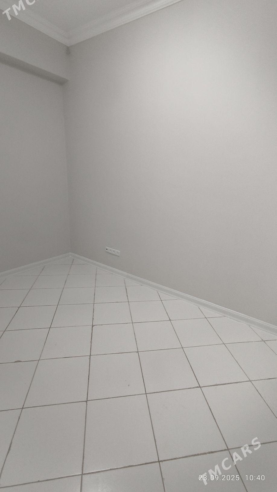 Gurtly 1etaž pomişenŷe 240m² - Gurtly - img 4