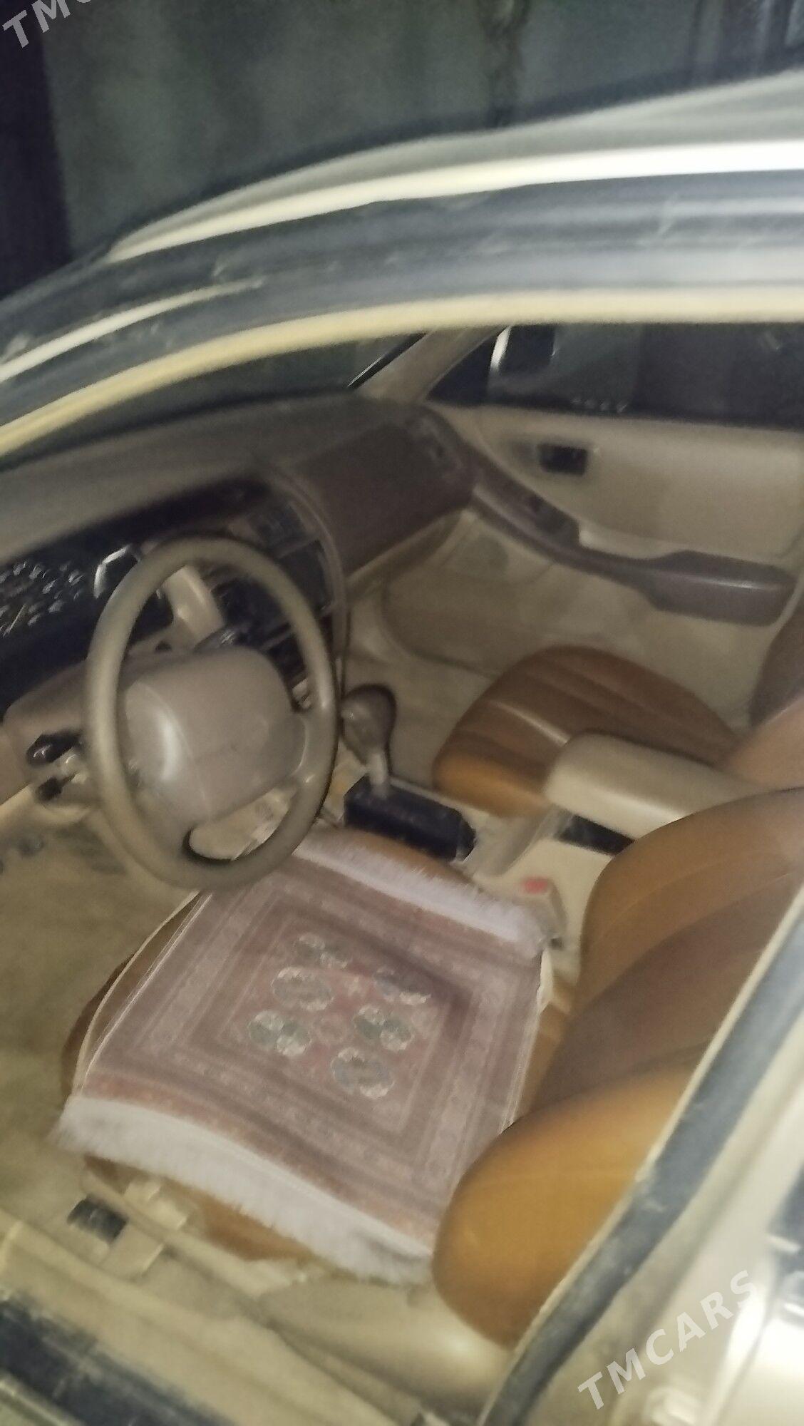 Toyota Avalon 1996 - 110 000 TMT - Мургап - img 7