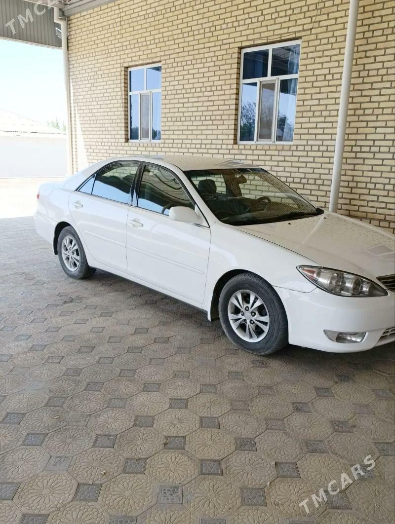Toyota Camry 2005 - 190 000 TMT - Türkmengala - img 5