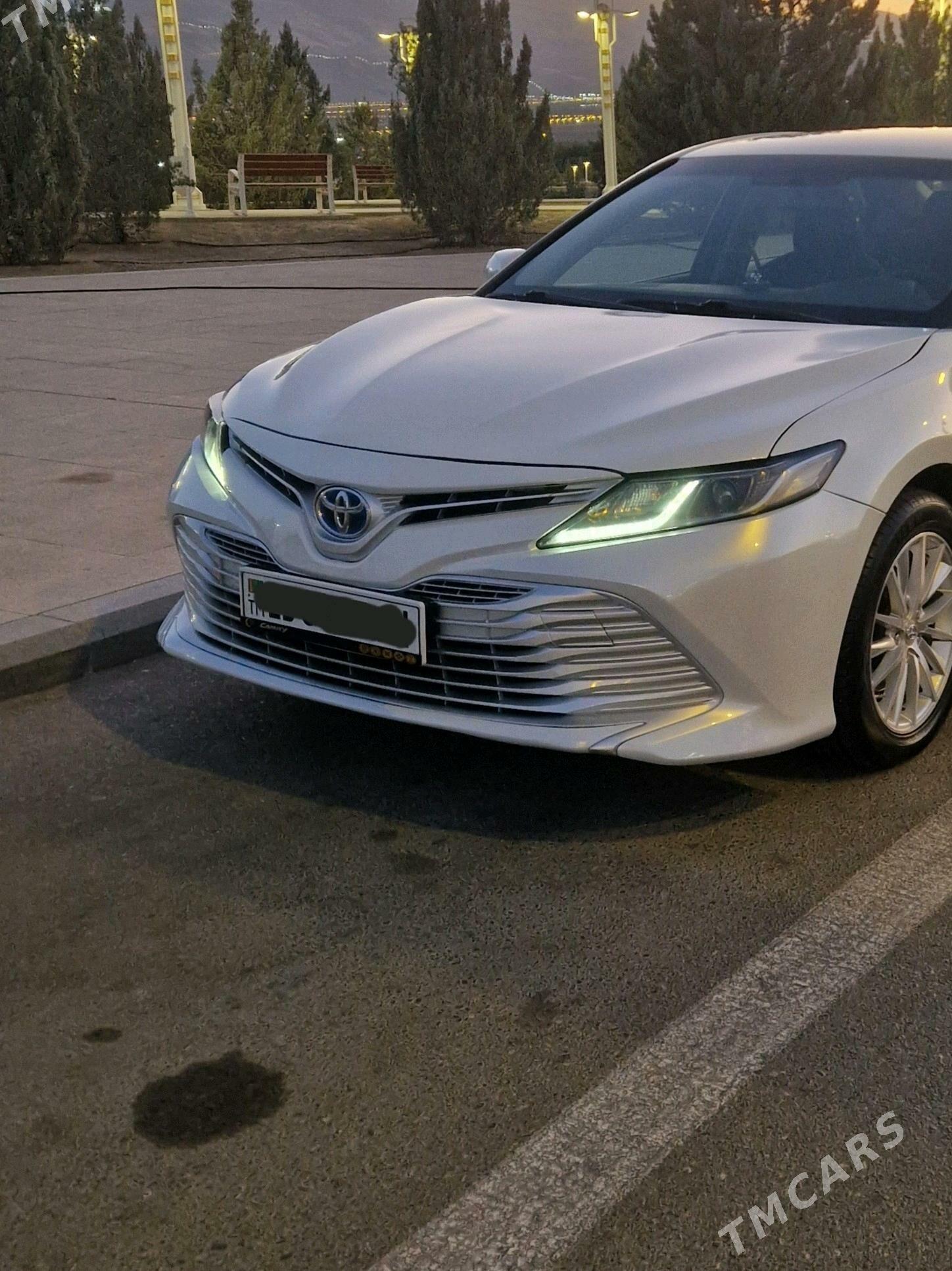 Toyota Camry Hybrid 2020 - 244 000 TMT - Aşgabat - img 2