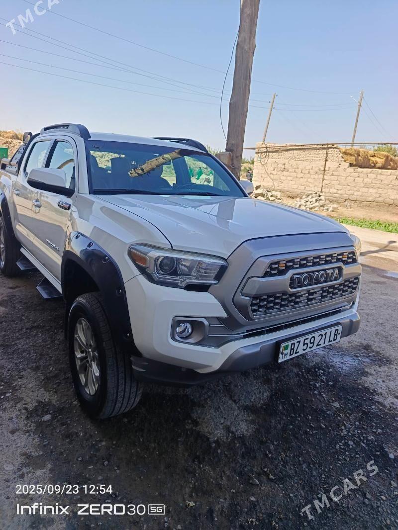 Toyota Tacoma 2016 - 360 000 TMT - Çärjew - img 6
